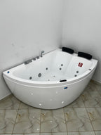 Jaccuzi 170/113 Avec Spot et 2 Moteur et 2 place