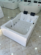 Jaccuzi Zemmouri 180/120/55 Avec Spot et 3 Moteur et 2 place