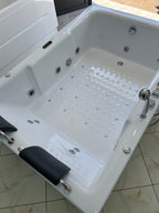 Jaccuzi Zemmouri 180/120/55 Avec Spot et 3 Moteur et 2 place