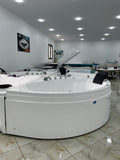 Jaccuzi Perla 150/150/60 Avec Spot et 2 Moteur et 1 place